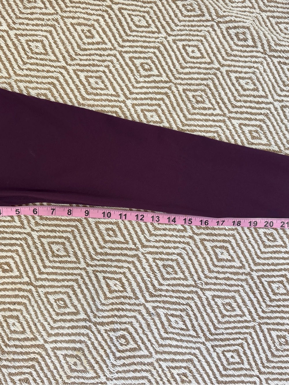 Fanka Body Sculpt Reversible Compression
Leggings - Picture 9 of 9